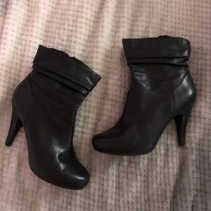 WORTHINGTON black ankle boots